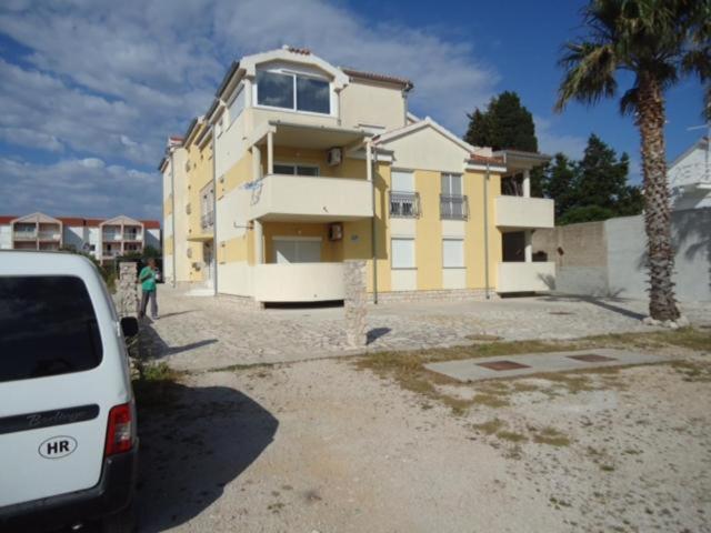 Ferienwohnung Jersani Murter Exterior foto